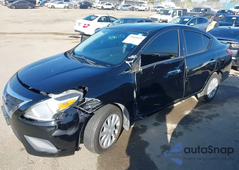 2016 Nissan Versa 1.6 Sv z USA, uszkodzony, nr VIN 3N1CN7AP6GL887526